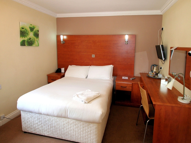 Imagen de la habitación del Hotel The Edgbaston Palace. Foto 12