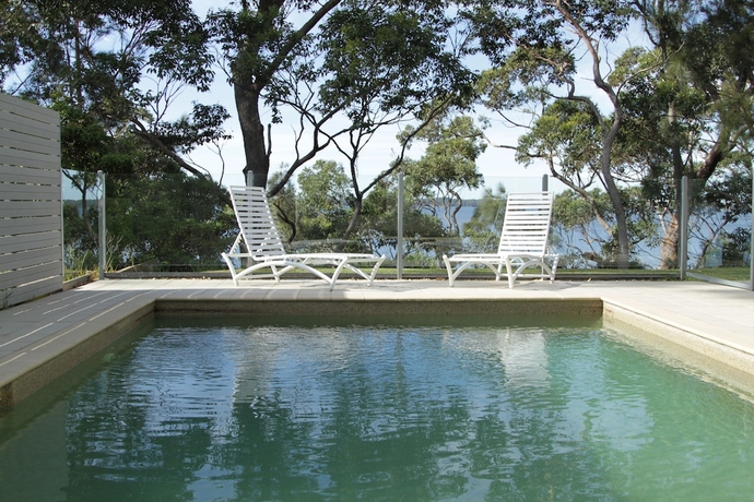 Imagen de la piscina del Hotel The Edgewater Bed and Breakfast. Foto 17