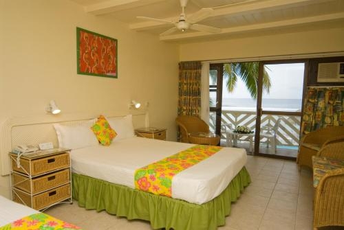 Imagen de la habitación del Hotel The Edgewater Resort & Spa. Foto 8