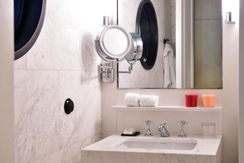 Imagen de la habitación del Hotel The Editory Boulevard Aliados Hotel - Preferred Hotels. Foto 6