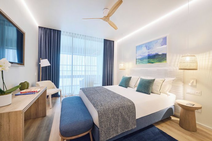 Imagen de la habitación del Hotel The Editory Ocean Way Funchal. Foto 6