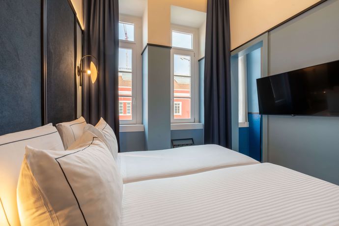 Imagen general del Hotel The Editory Riverside Hotel, an Historic Hotel. Foto 12