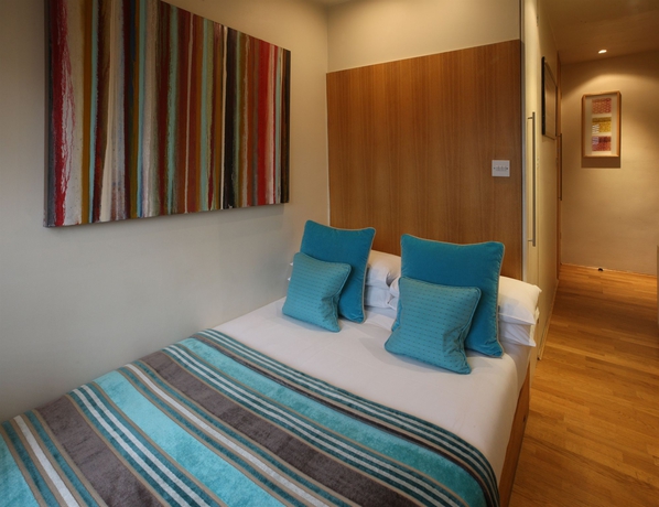 Imagen de la habitación del Hotel The Edwin London. Foto 8