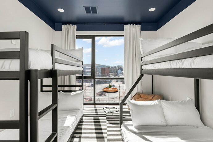 Imagen de la habitación del Hotel The Eighteen by Locale. Foto 19