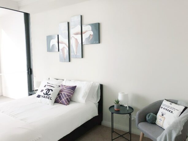 Imagen general del Hotel The Elegant Designer Home. Foto 4