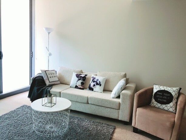 Imagen general del Hotel The Elegant Designer Home. Foto 10