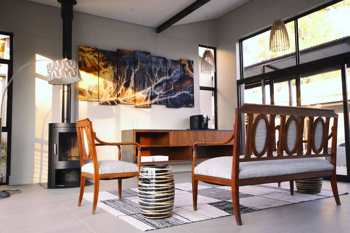 Imagen de los interiores del Hotel The Elegant Guesthouse. Foto 18