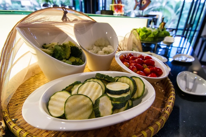 Imagen del bar/restaurante del Hotel The Elements Krabi Resort. Foto 3