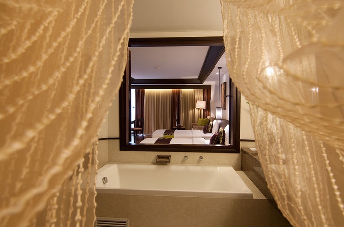 Imagen de la habitación del Hotel The Elements Krabi Resort. Foto 14