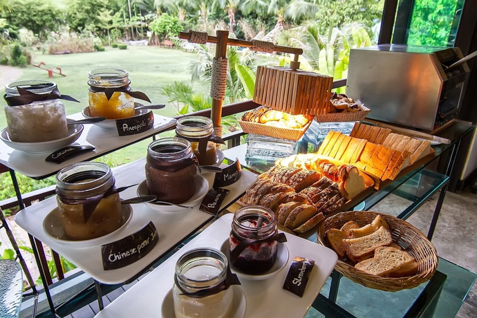 Imagen del bar/restaurante del Hotel The Elements Krabi Resort. Foto 5