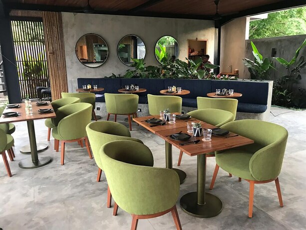 Imagen de los interiores del Hotel The Elementum. Foto 39