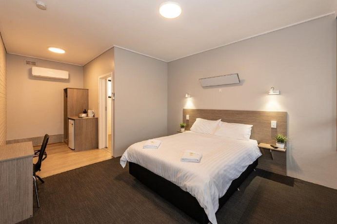 Imagen de la habitación del Hotel The Elimatta. Foto 8