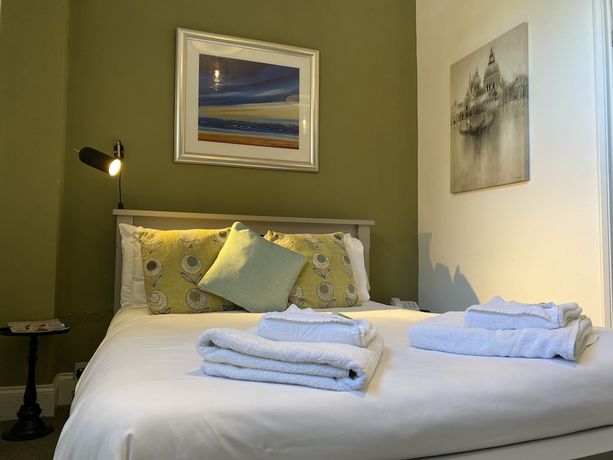 Imagen de la habitación del Hotel The Elizabeth House. Foto 8