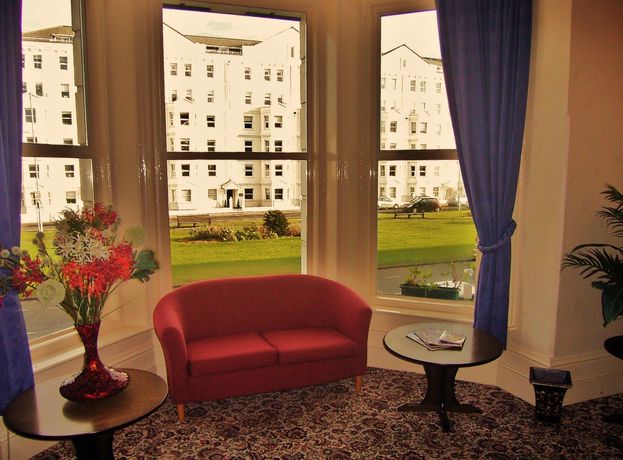 Imagen del bar/restaurante del Hotel The Ellesmere. Foto 6