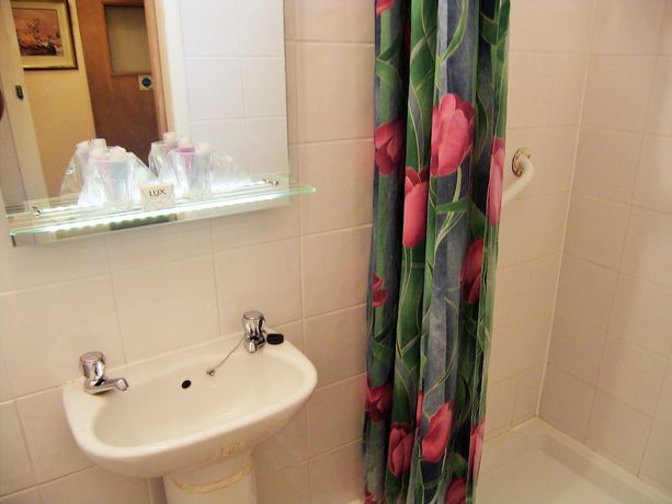 Imagen de la habitación del Hotel The Ellesmere. Foto 13