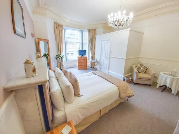 Imagen de la habitación del Hotel The Elm House. Foto 15