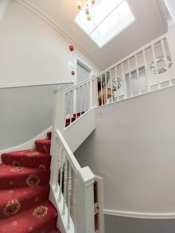 Imagen de los interiores del Hotel The Elm House. Foto 19