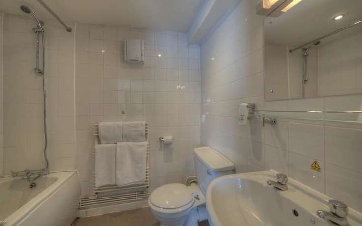 Imagen de la habitación del Hotel The Elms, Bassetlaw. Foto 9