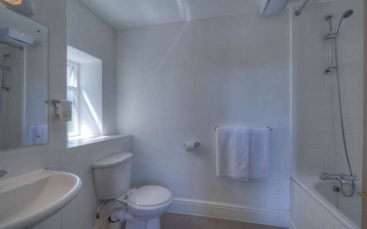 Imagen de la habitación del Hotel The Elms, Bassetlaw. Foto 12