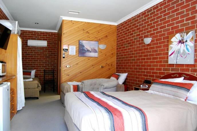 Imagen general del Hotel The Elms Motor Inn. Foto 3