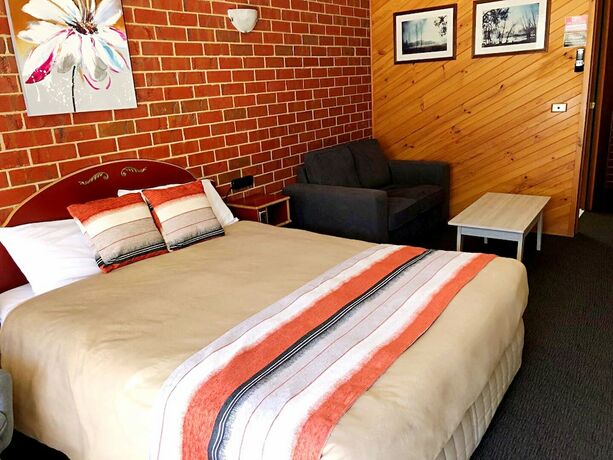 Imagen general del Hotel The Elms Motor Inn. Foto 8