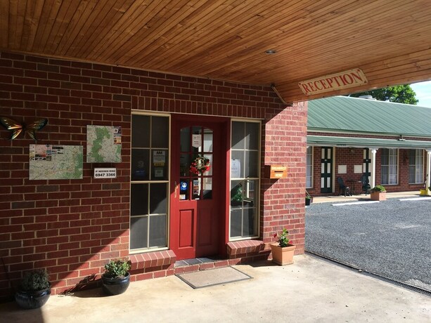 Imagen de los interiores del Hotel The Elms Motor Inn. Foto 31