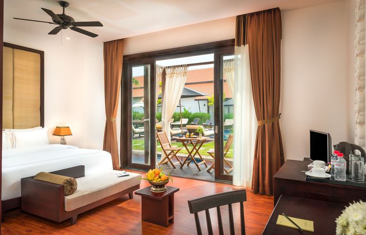 Imagen de la habitación del Hotel The Embassy Angkor Resort and Spa. Foto 2