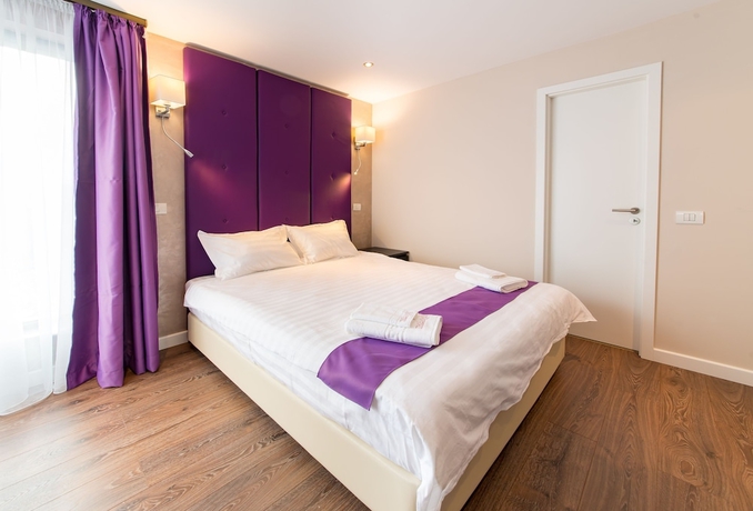 Imagen de la habitación del Hotel The Embassy Nord. Foto 2