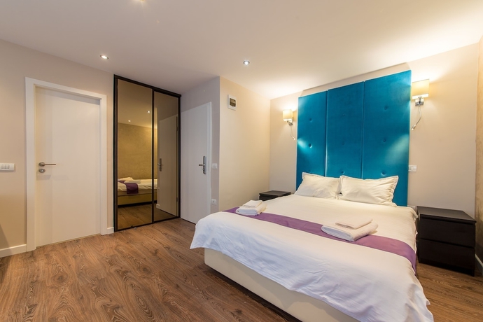 Imagen de la habitación del Hotel The Embassy Nord. Foto 7