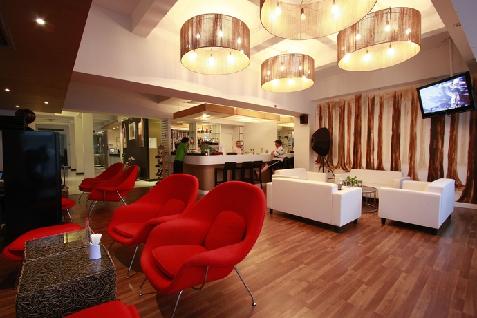 Imagen de los interiores del Hotel The Embassy Sathorn. Foto 13