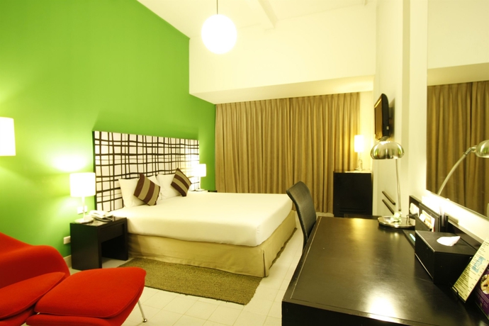 Imagen de la habitación del Hotel The Embassy Sathorn. Foto 10