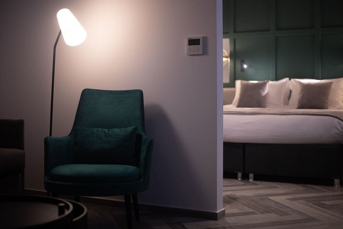 Imagen de la habitación del Hotel The Embassy Valletta. Foto 5