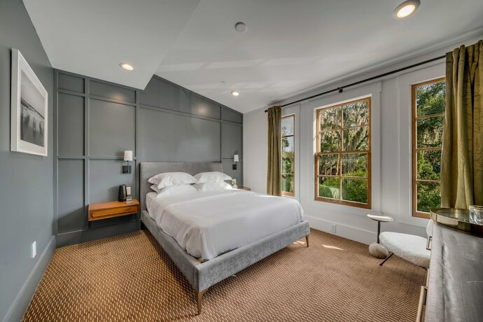 Imagen de la habitación del Hotel The Emerald Boutique Stays. Foto 13