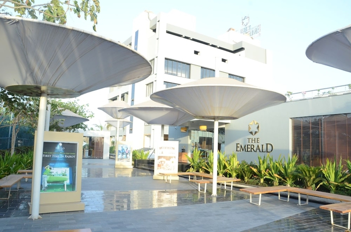 Imagen general del Hotel The Emerald Club. Foto 1
