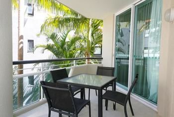 Imagen de los exteriores del Hotel The Emerald Resort Noosa. Foto 8
