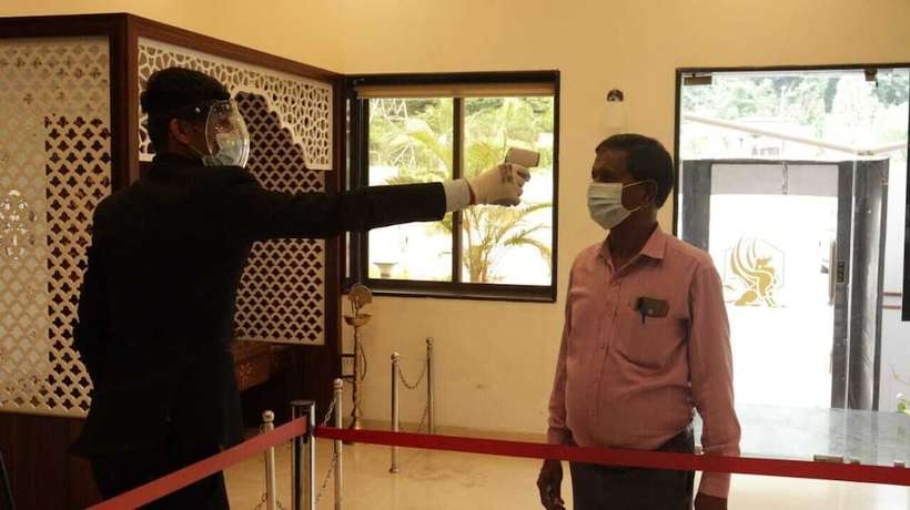 Imagen de los interiores del Hotel The Emerald Resort, Pune. Foto 14