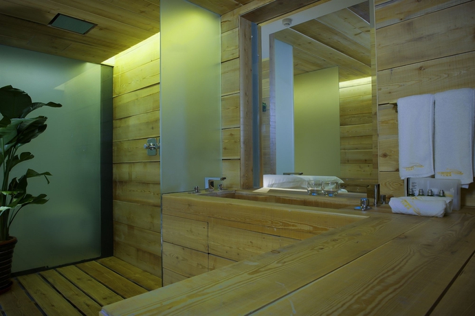 Imagen de la habitación del Hotel The Emperor Tiananmen Beijing. Foto 6