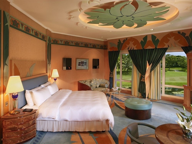 Imagen de la habitación del Hotel The Empire Brunei. Foto 6