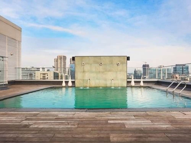 Imagen de la piscina del Hotel The Empresa. Foto 19