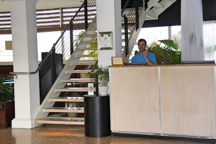 Imagen de los interiores del Hotel The Empress And Adult Nightclub. Foto 15