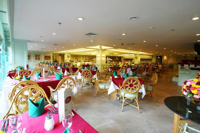 Imagen general del Hotel The Empress Chiang Mai. Foto 2