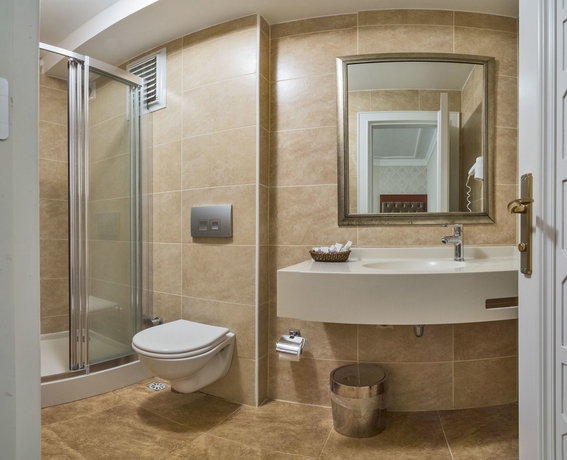 Imagen de la habitación del Hotel The Empress Theodora. Foto 8