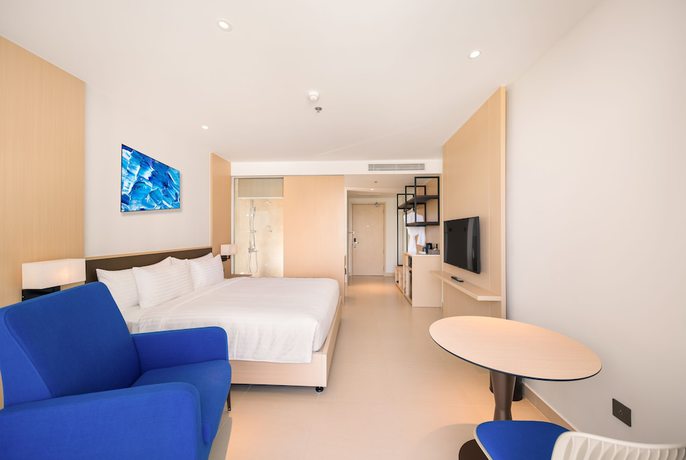 Imagen de la habitación del Hotel The Empyrean Cam Ranh Beach Resort. Foto 4
