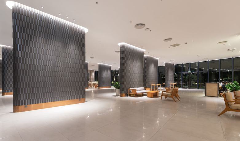 Imagen de los interiores del Hotel The Empyrean Cam Ranh Beach Resort. Foto 19