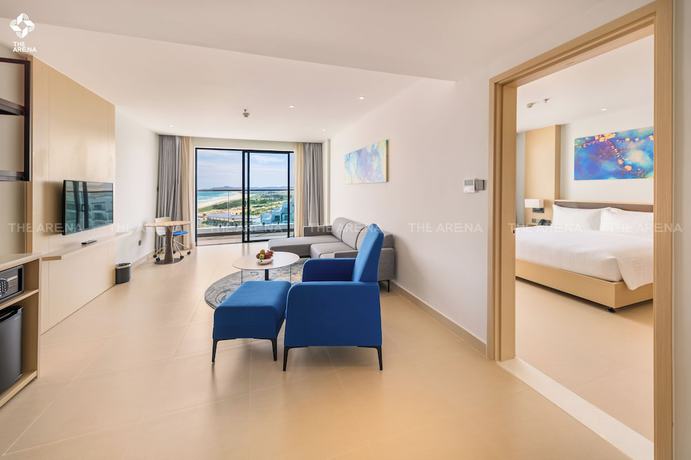 Imagen de la habitación del Hotel The Empyrean Cam Ranh Beach Resort. Foto 14
