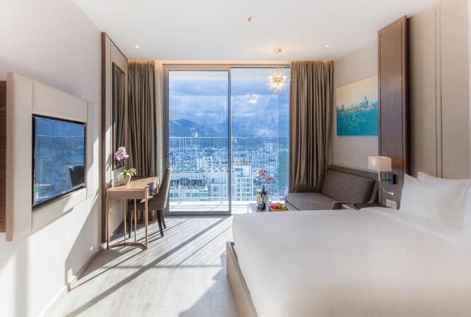 Imagen de la habitación del Hotel The Empyrean Nha Trang. Foto 4