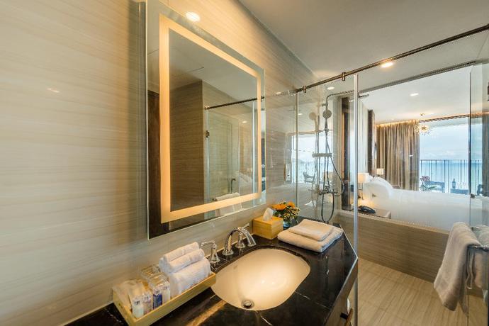 Imagen de la habitación del Hotel The Empyrean Nha Trang. Foto 5