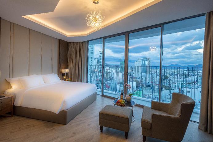 Imagen de la habitación del Hotel The Empyrean Nha Trang. Foto 12