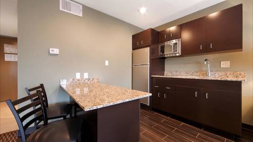 Imagen de la habitación del Hotel The Encinitan & Suites. Foto 3