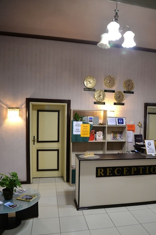 Imagen de los interiores del Hotel The English Guest House. Foto 14